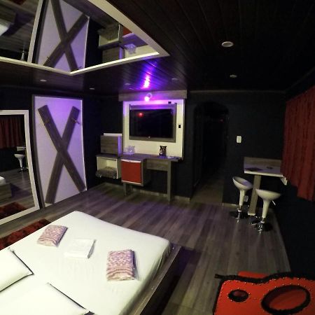 Motel Scorpios 拉热斯 外观 照片
