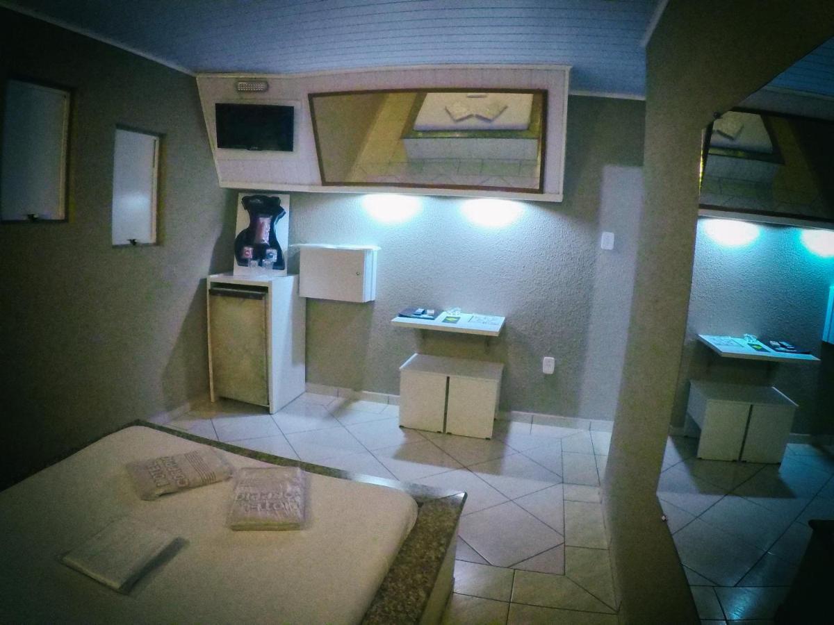 Motel Scorpios 拉热斯 外观 照片